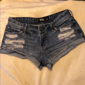 Hollister short-short low rise